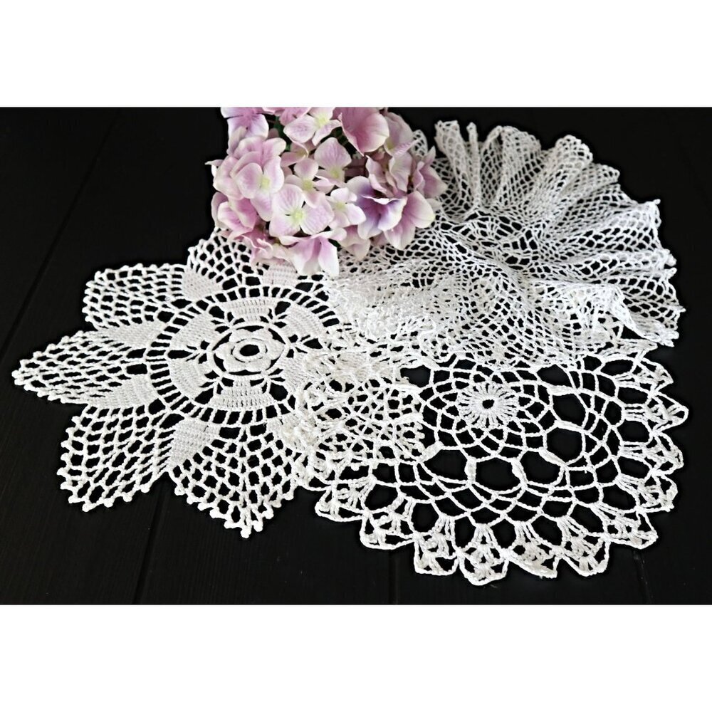 3 Doilies Doily Crocheted Doily White Vintage Doilies  B2
